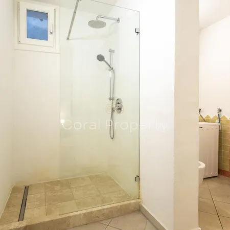 Mono 4 Pax - 200 Mt Dalla - Wifi - By Coral