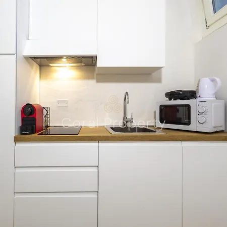 S-mono 4 Pax - 200 Mt Dalla - Wifi - By Coral Apartament *