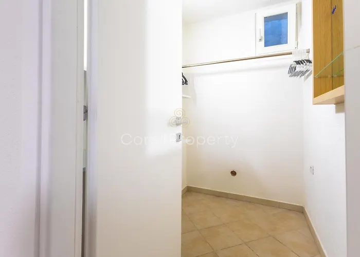 Mono 4 Pax - 200 Mt Dalla - Wifi Appartement Baja Sardinia